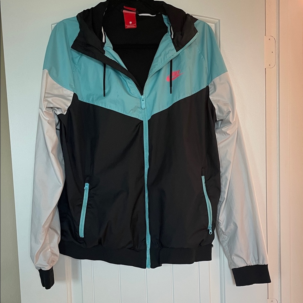 Nike Men’s Vintage Windbreaker
